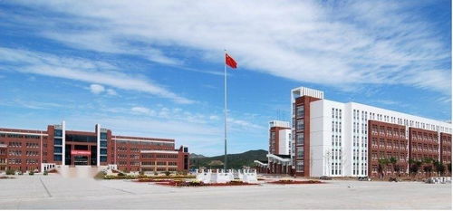 巖磚之韻 承德石油高等專科學校建筑工程系的育人密碼